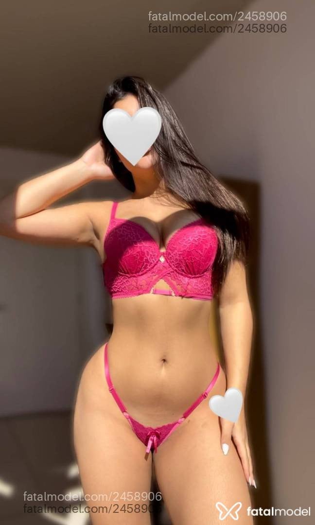 Acompanhante mulher morena (o) de olhos castanhos - Lolla Salles