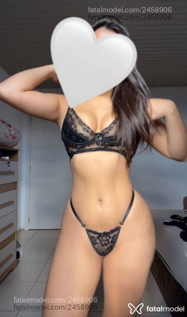 Acompanhante mulher morena (o) de olhos castanhos - Lolla Salles