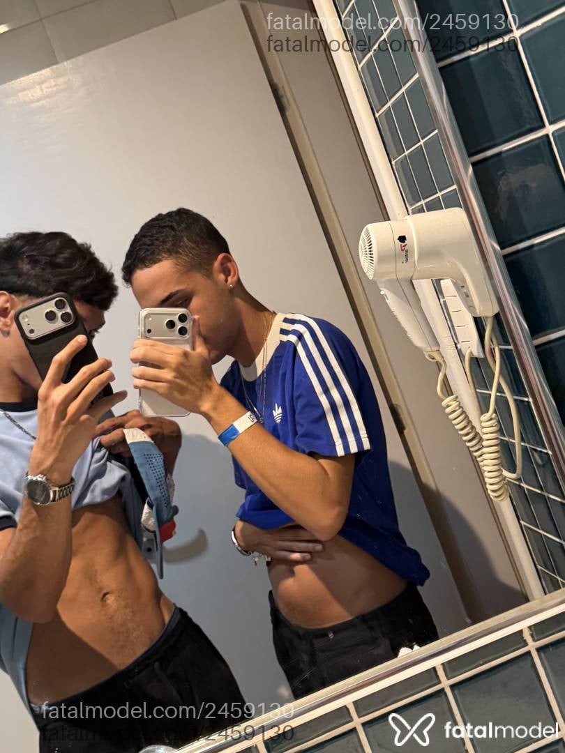 Acompanhante homem com cabelo castanho de olhos castanhos - Luiz Henrique