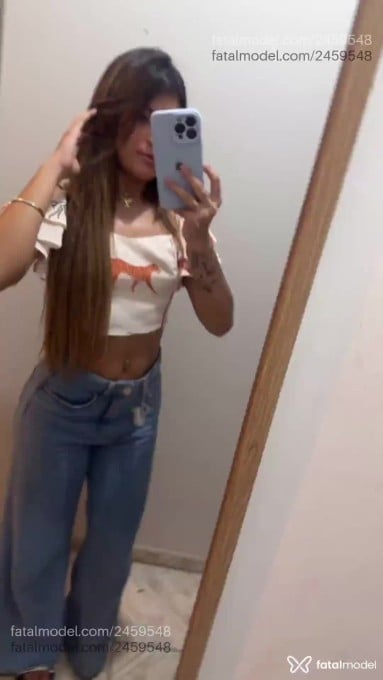 Acompanhante mulher com cabelo castanho de olhos castanhos em Araguaína - Letícia Menezes