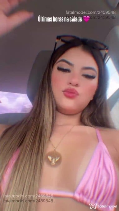Acompanhante mulher com cabelo castanho de olhos castanhos em Araguaína - Letícia Menezes