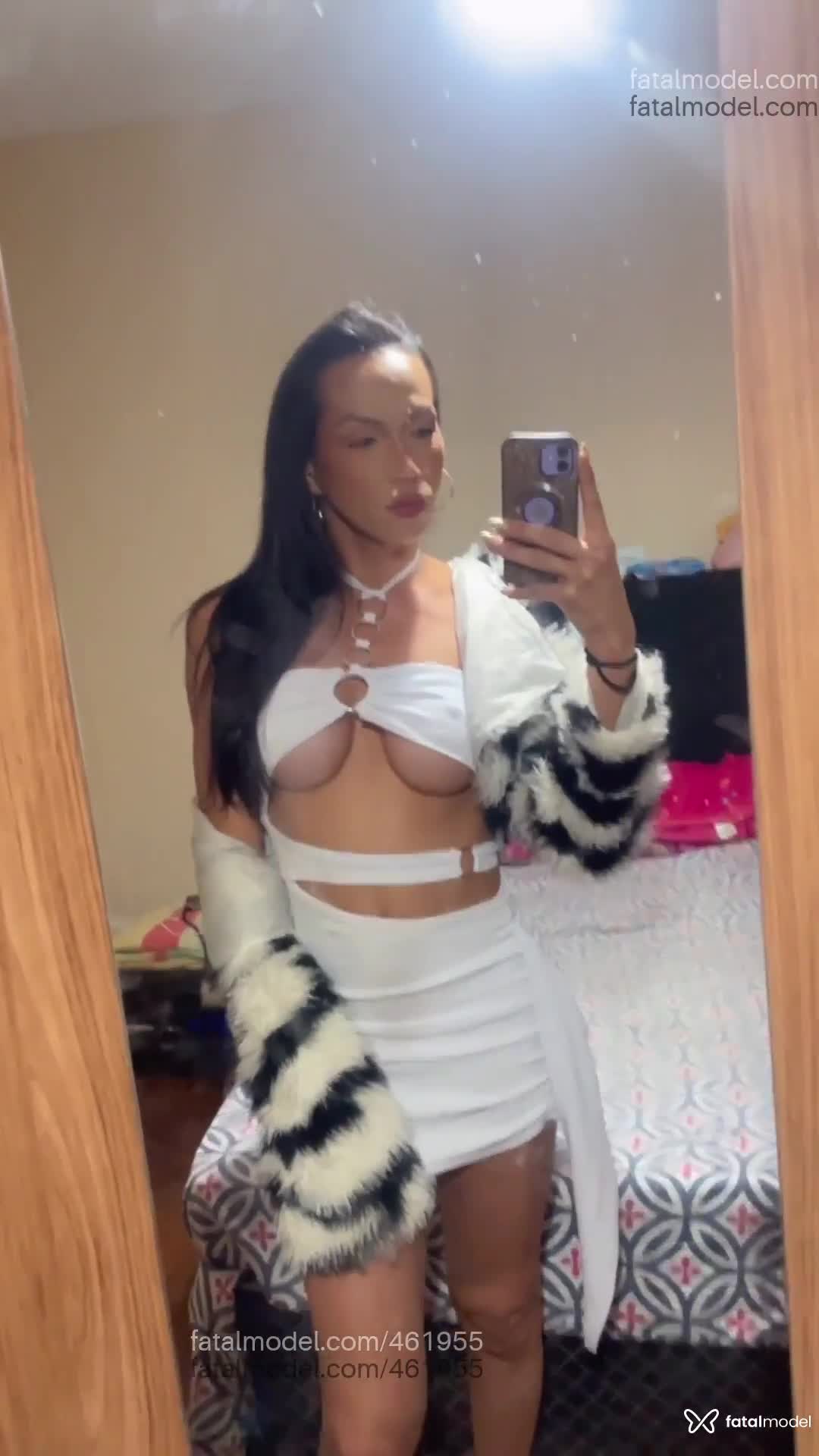 Acompanhante mulher trans loira (o) de olhos cinza em Ribeirão Preto - Japah