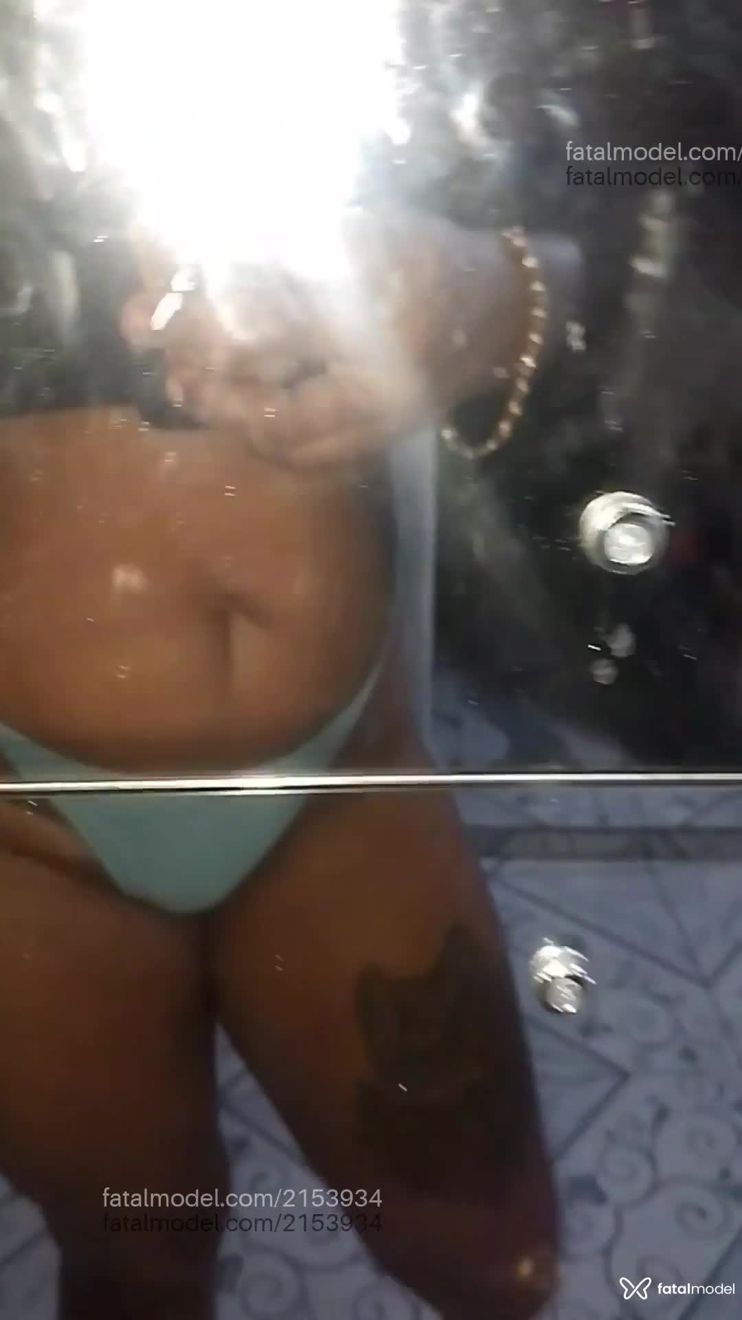Acompanhante mulher morena (o) de olhos castanhos em Campina Grande - Lobinha