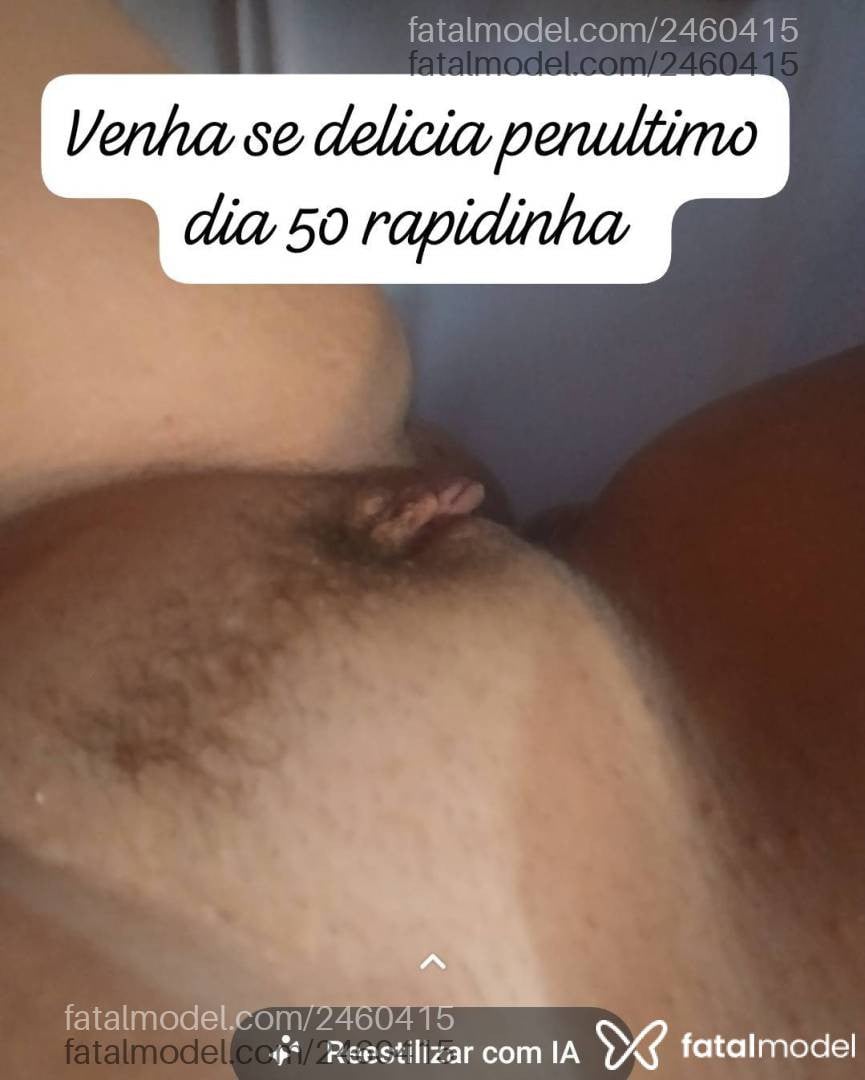 Acompanhante mulher morena (o) de olhos mel - Mel
