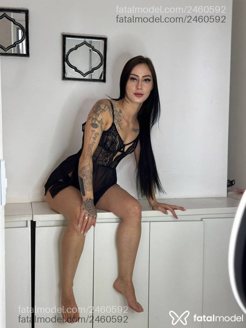 Acompanhante mulher morena (o) de olhos azuis em Belo Horizonte - Mallu
