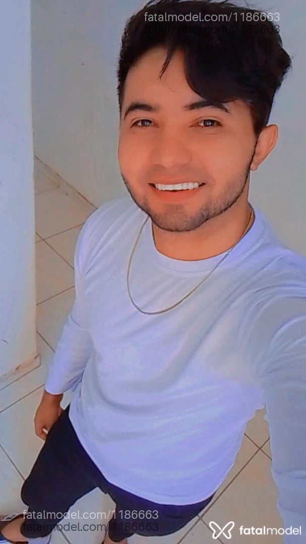 Acompanhante homem morena (o) de olhos pretos em Araucária Acompanhante homem morena (o) de olhos pretos em Araucária - Yuri boyka