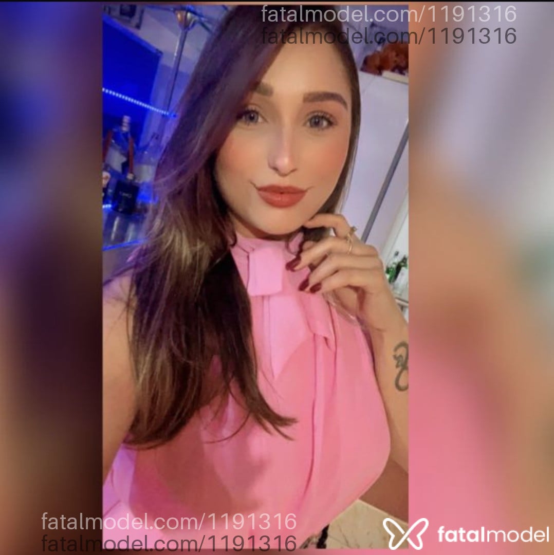 Acompanhante mulher loira (o) de olhos mel em Goiatuba - Lunna Fontana