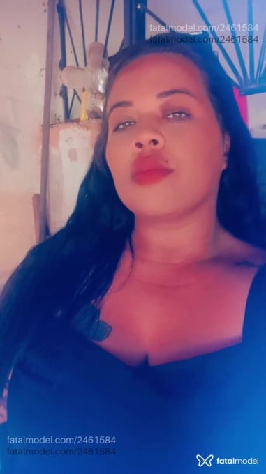 Acompanhante mulher loira (o) de olhos mel - Vitoria