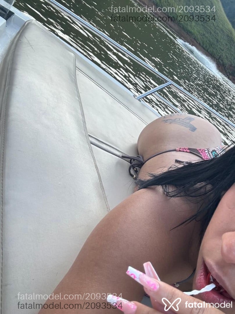 Acompanhante mulher morena (o) de olhos castanhos em São Paulo - Fernanda Uzi