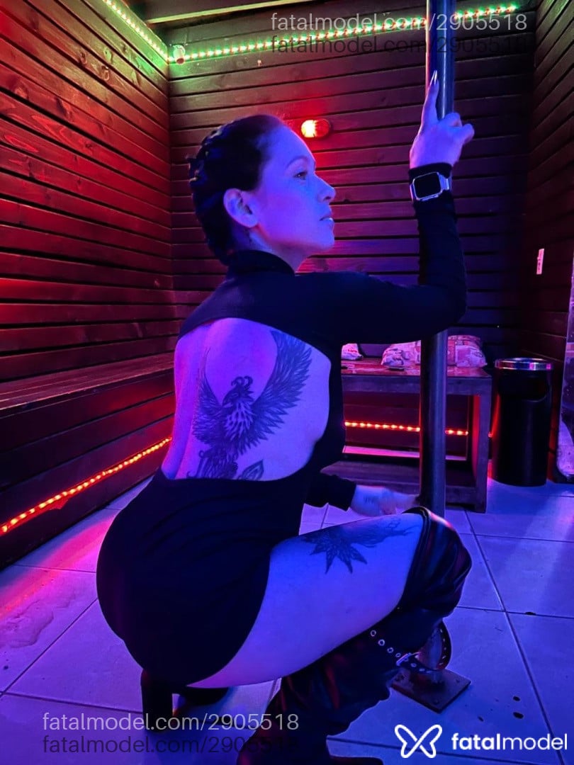 Acompanhante mulher morena (o) de olhos castanhos em Florianópolis - Antonella Aguirre