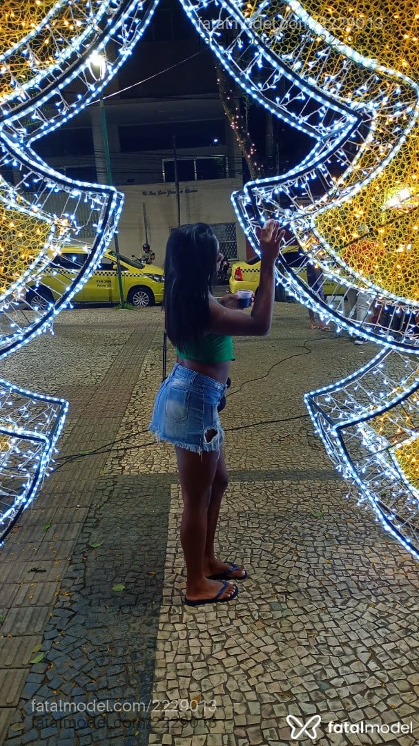 Acompanhante mulher trans morena (o) de olhos pretos em Rio de Janeiro - Victoria