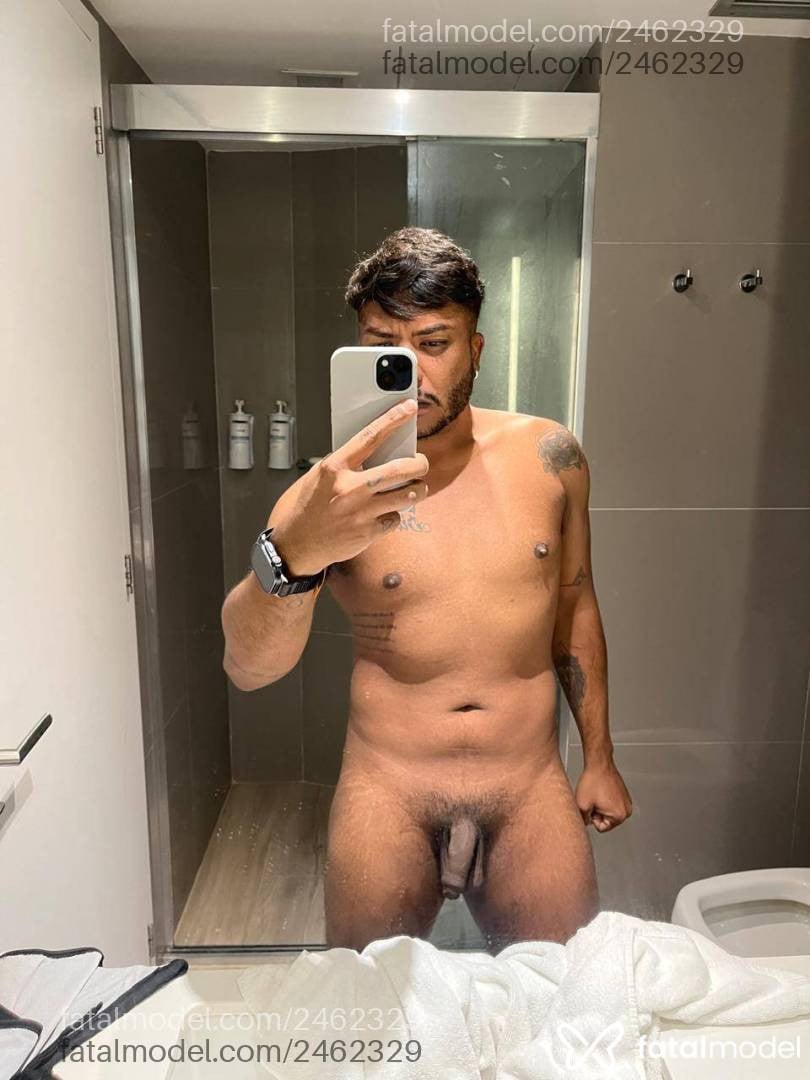Acompanhante homem morena (o) de olhos castanhos em Goiânia - Igor Martins