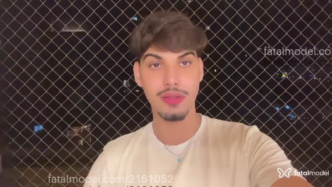 Acompanhante homem com cabelo castanho de olhos castanhos em São Paulo - Gil