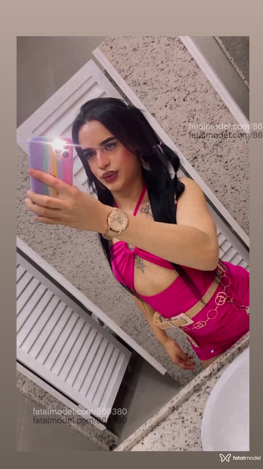 Acompanhante travesti morena (o) de olhos mel em Jacarezinho Acompanhante travesti morena (o) de olhos mel em Jacarezinho - Gabriela Silva