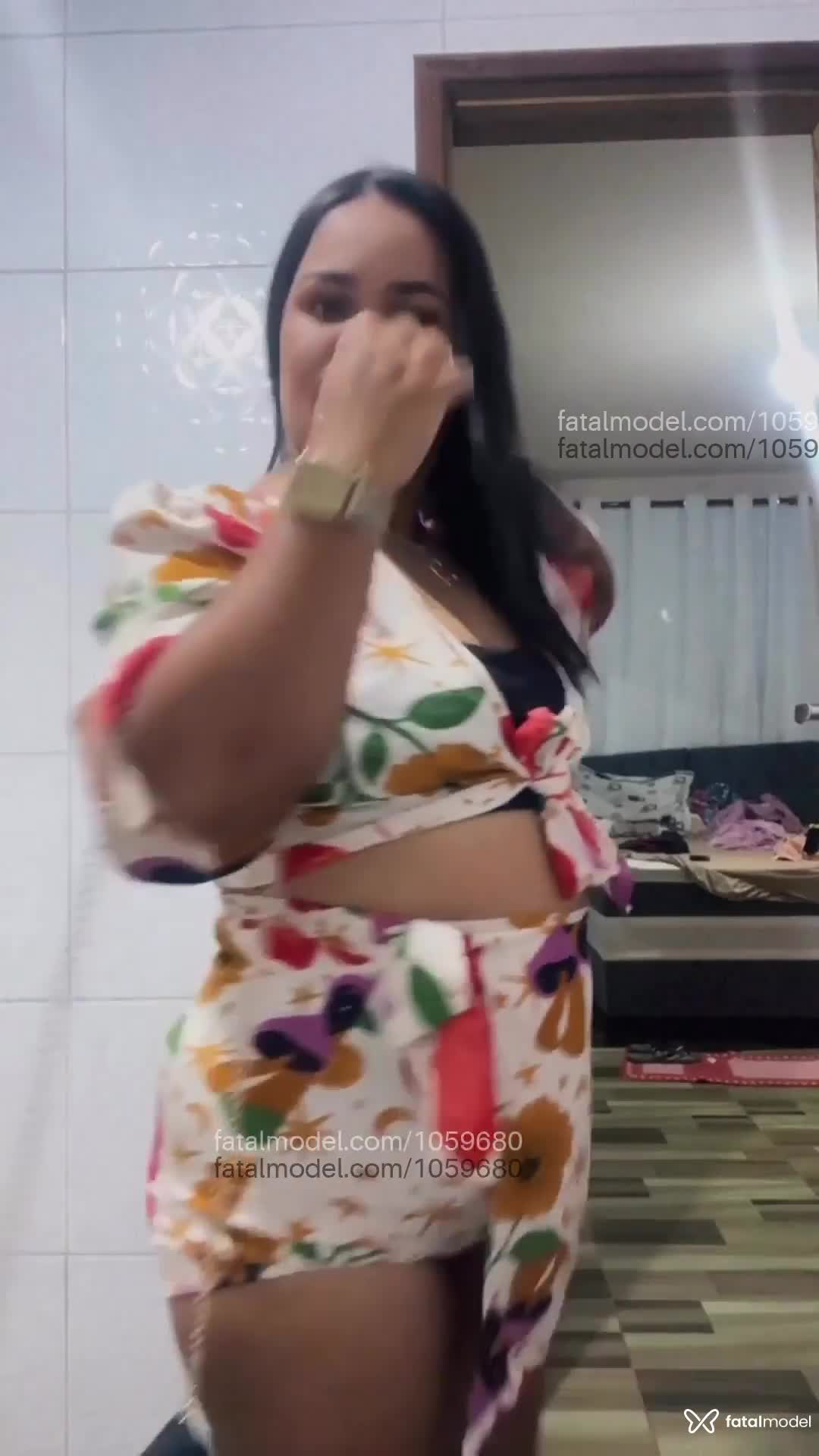 Acompanhante mulher morena (o) de olhos castanhos em Teixeira de Freitas Acompanhante mulher morena (o) de olhos castanhos em Teixeira de Freitas - Bruninha