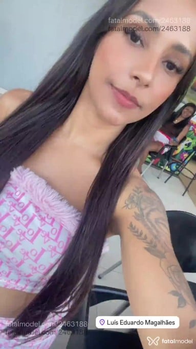 Acompanhante mulher com cabelo castanho de olhos pretos em Luís Eduardo Magalhães - Patrícia Torres