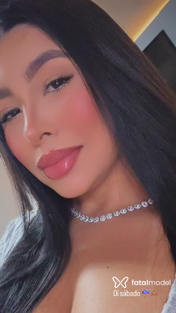 Acompanhante mulher morena (o) de olhos castanhos - Mell Pires