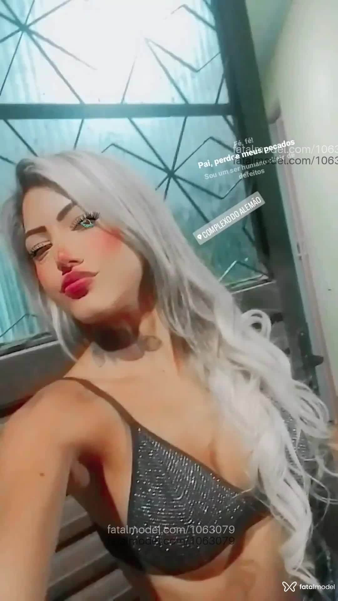 Acompanhante mulher com cabelo castanho de olhos castanhos em Rio de Janeiro - Myrela sophia