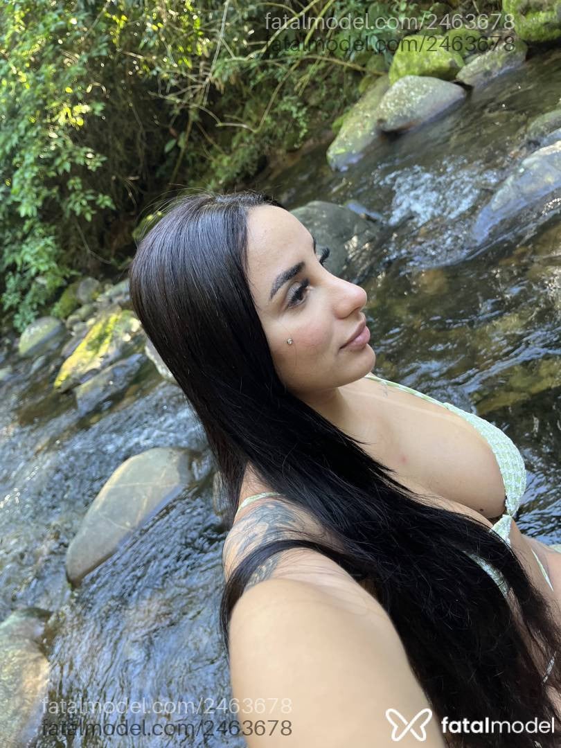 Acompanhante mulher morena (o) de olhos pretos em Armação dos Búzios - Fernanda