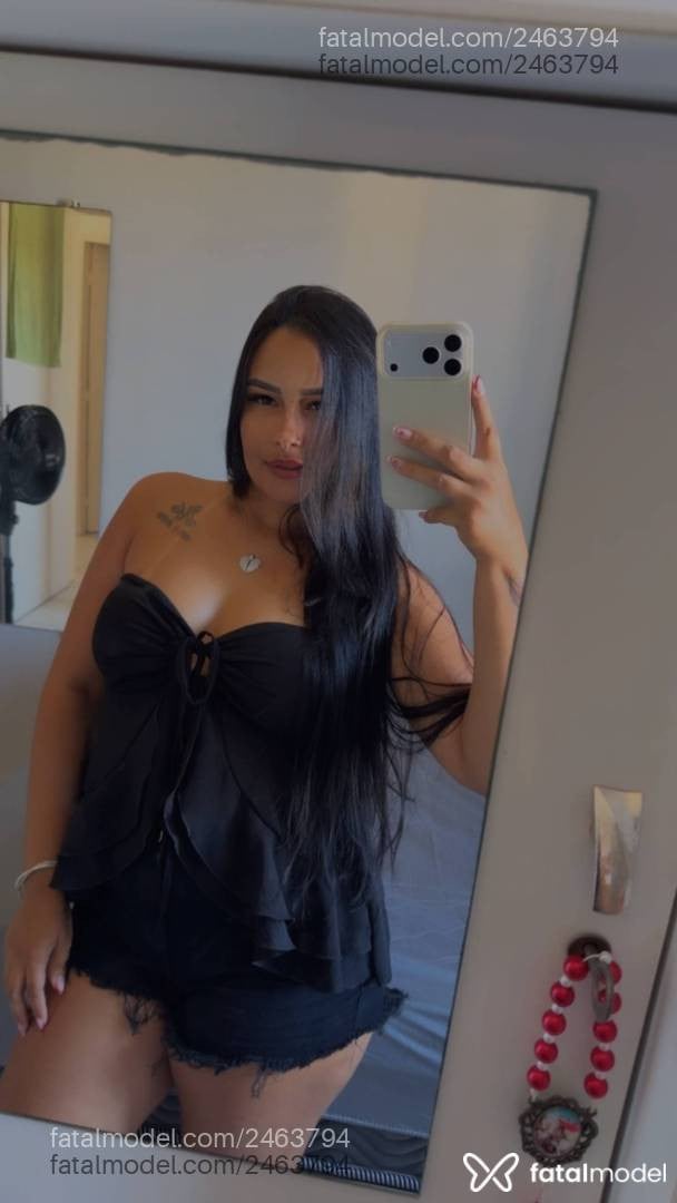 Acompanhante mulher morena (o) de olhos pretos - Letícia Santos