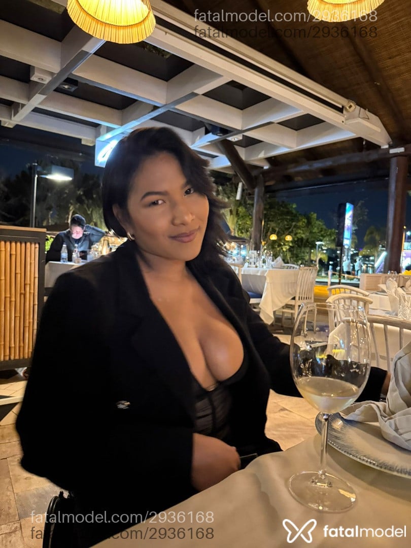 Acompanhante mulher morena (o) de olhos castanhos em Brasília - Vene
