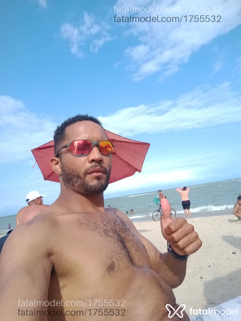 Acompanhante homem morena (o) de olhos pretos em Olinda Acompanhante homem morena (o) de olhos pretos em Olinda - Leobbb