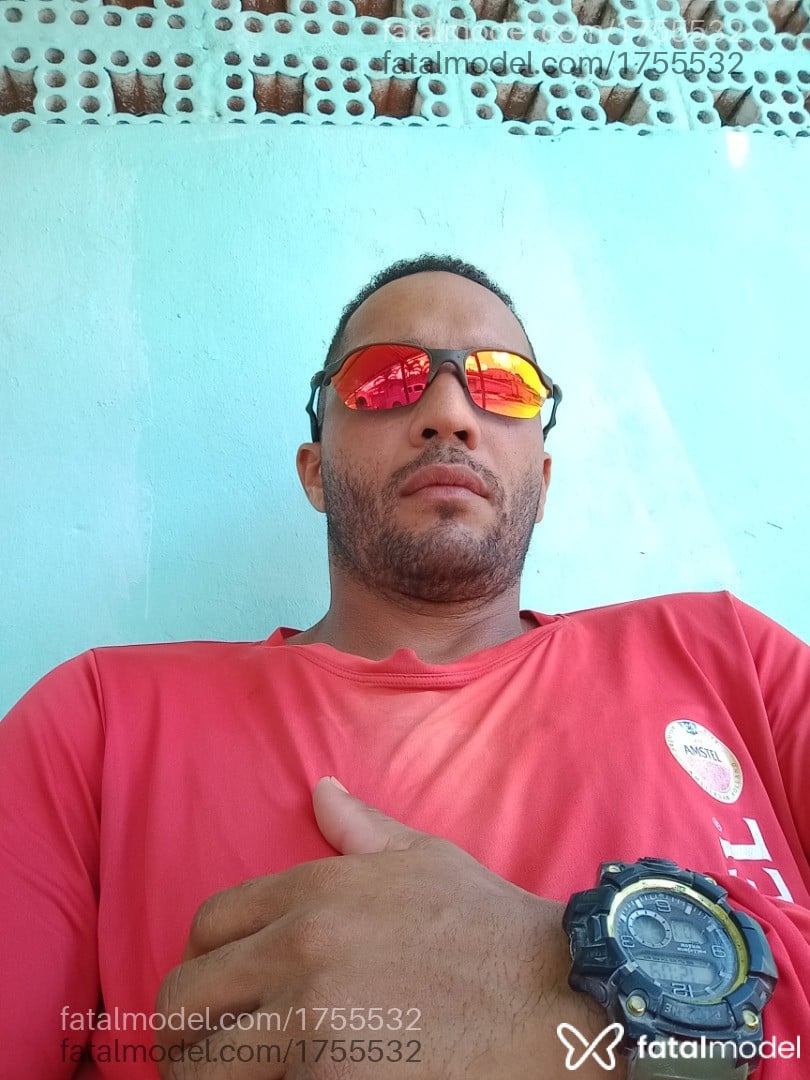 Acompanhante homem morena (o) de olhos pretos em Olinda Acompanhante homem morena (o) de olhos pretos em Olinda - Leobbb