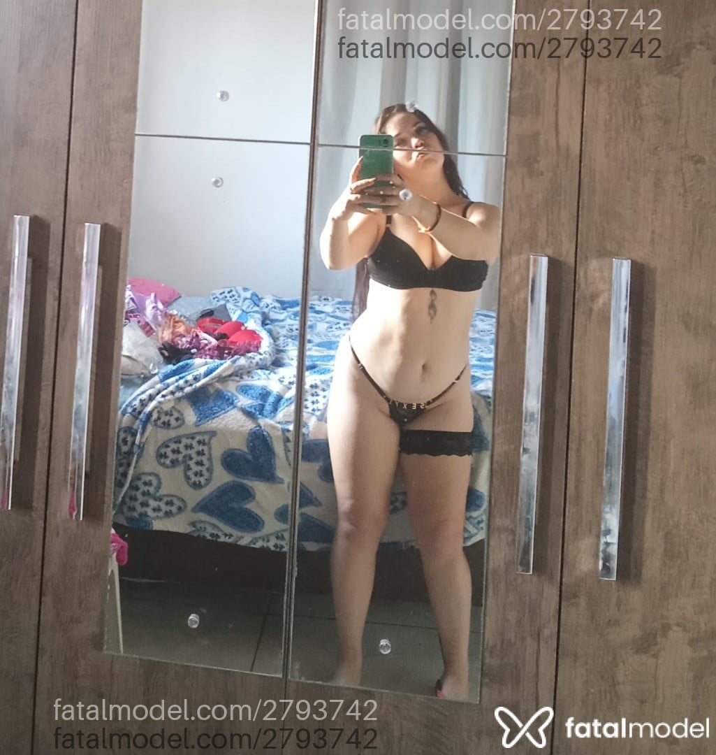 Acompanhante mulher morena (o) de olhos castanhos em Florianópolis - Leila Mendez