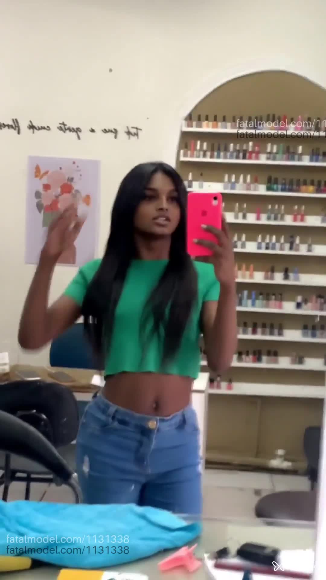 Acompanhante mulher trans morena (o) de olhos pretos em Belo Horizonte - Rarielly Soares