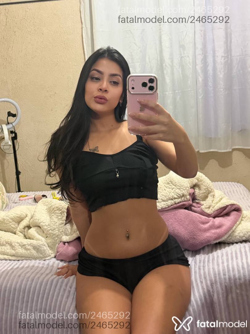 Acompanhante mulher morena (o) de olhos castanhos - Thay Martins