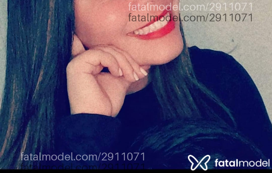 Acompanhante mulher morena (o) de olhos castanhos em Virtual - Anabia