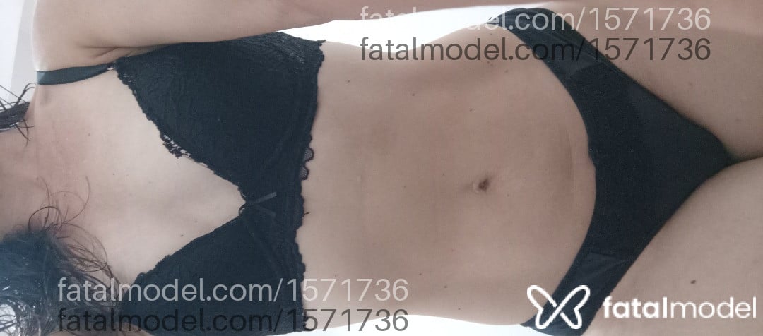 Acompanhante mulher morena (o) de olhos castanhos em Porto Velho - Helena
