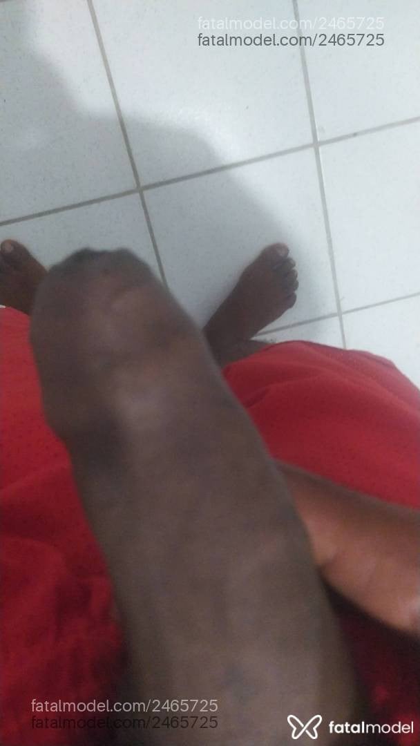 Acompanhante homem morena (o) de olhos castanhos - Morenho