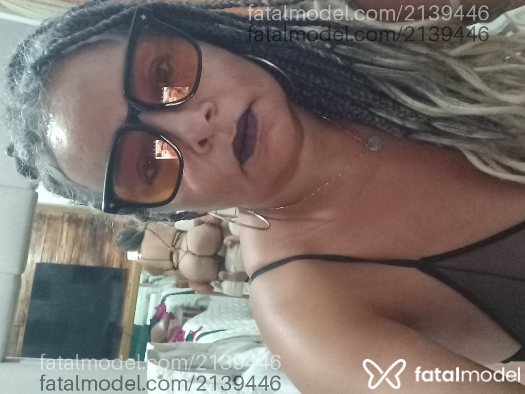 Acompanhante mulher loira (o) de olhos pretos em Jequié Acompanhante mulher loira (o) de olhos pretos em Jequié - Mari Souza