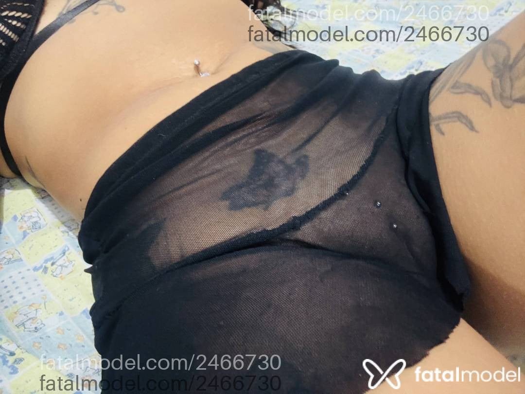 Acompanhante mulher morena (o) de olhos castanhos - Blogueirinha