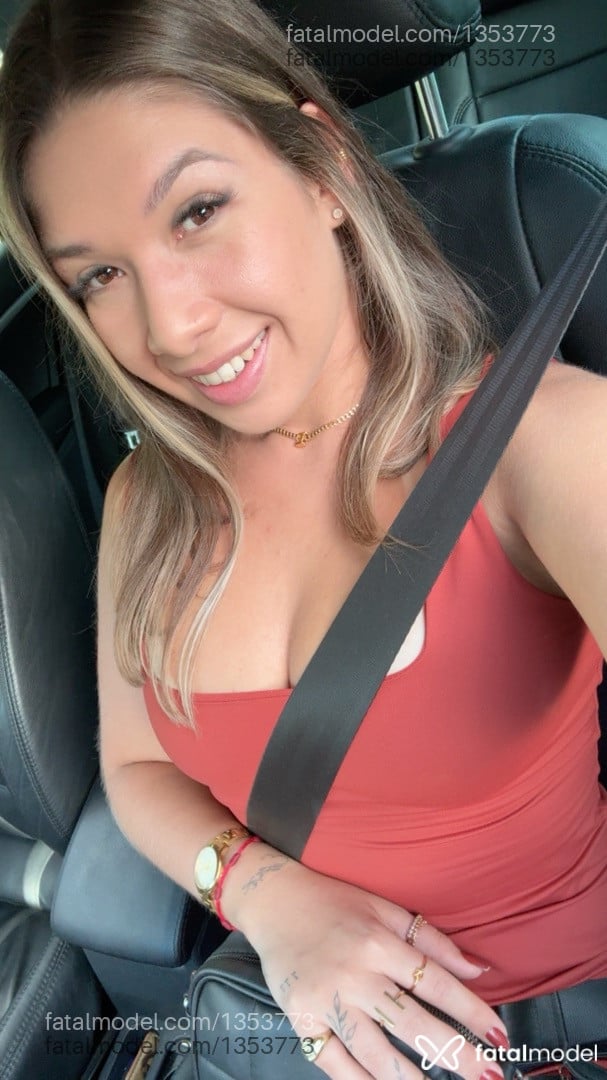 Acompanhante mulher loira (o) de olhos castanhos em São Paulo - Eleonora Cardone