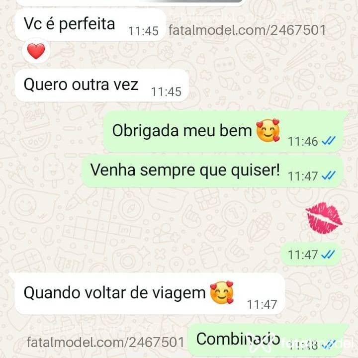Acompanhante mulher com cabelo castanho de olhos castanhos - Myla Porto