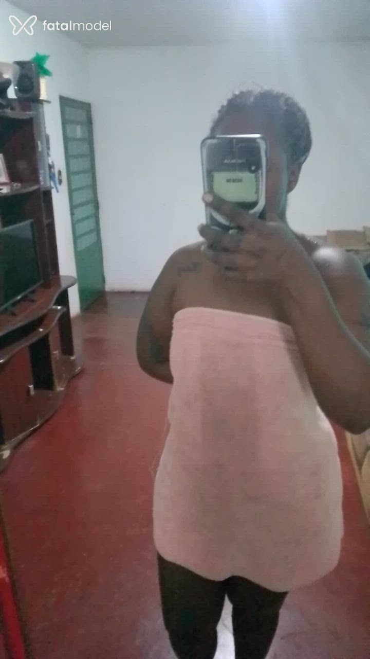 Acompanhante mulher morena (o) de olhos pretos em Ribeirão Preto - Núbia Oliver