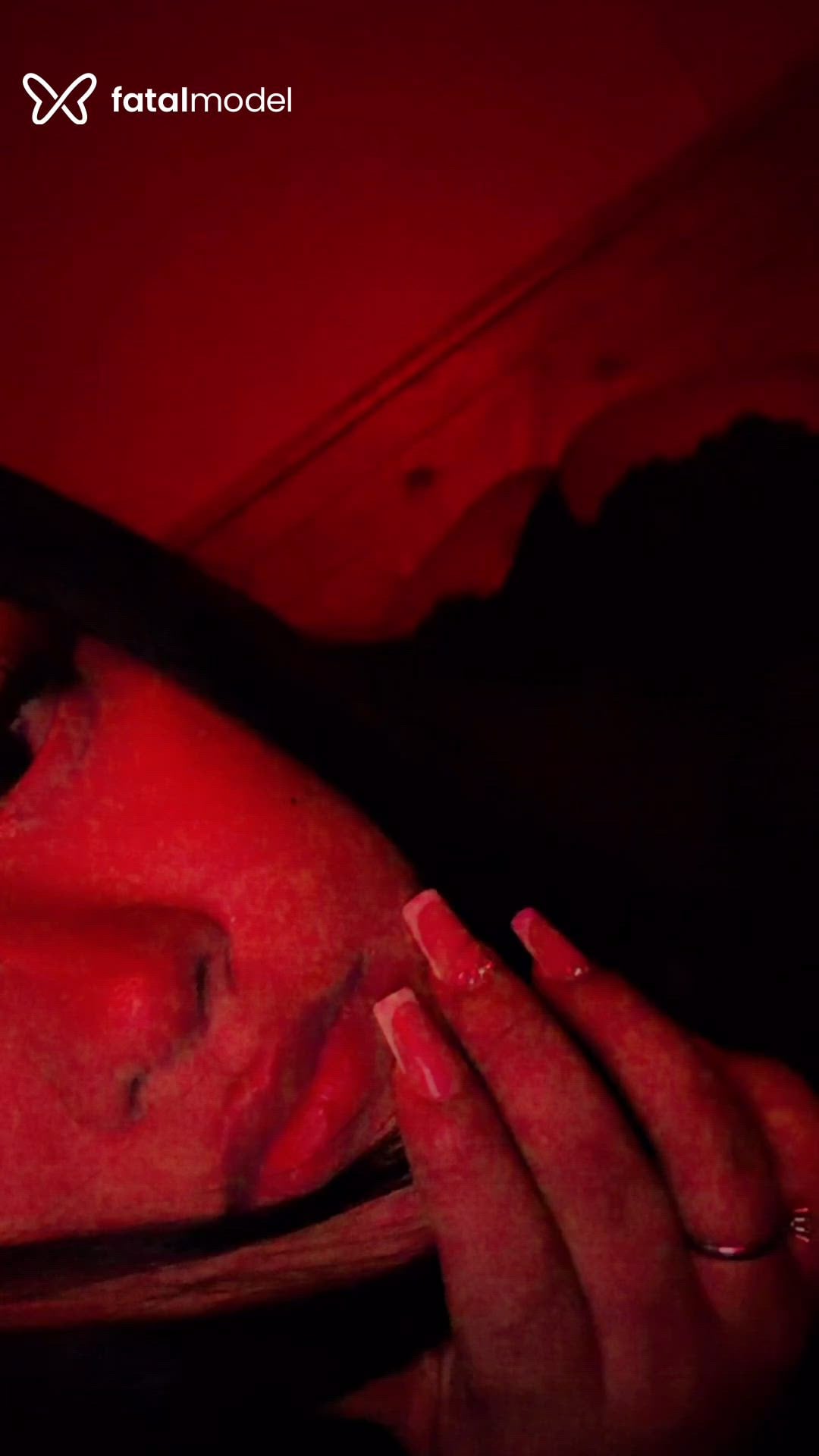 Acompanhante mulher trans morena (o) de olhos castanhos em Cascavel Acompanhante mulher trans morena (o) de olhos castanhos em Cascavel - Chloe Valentina