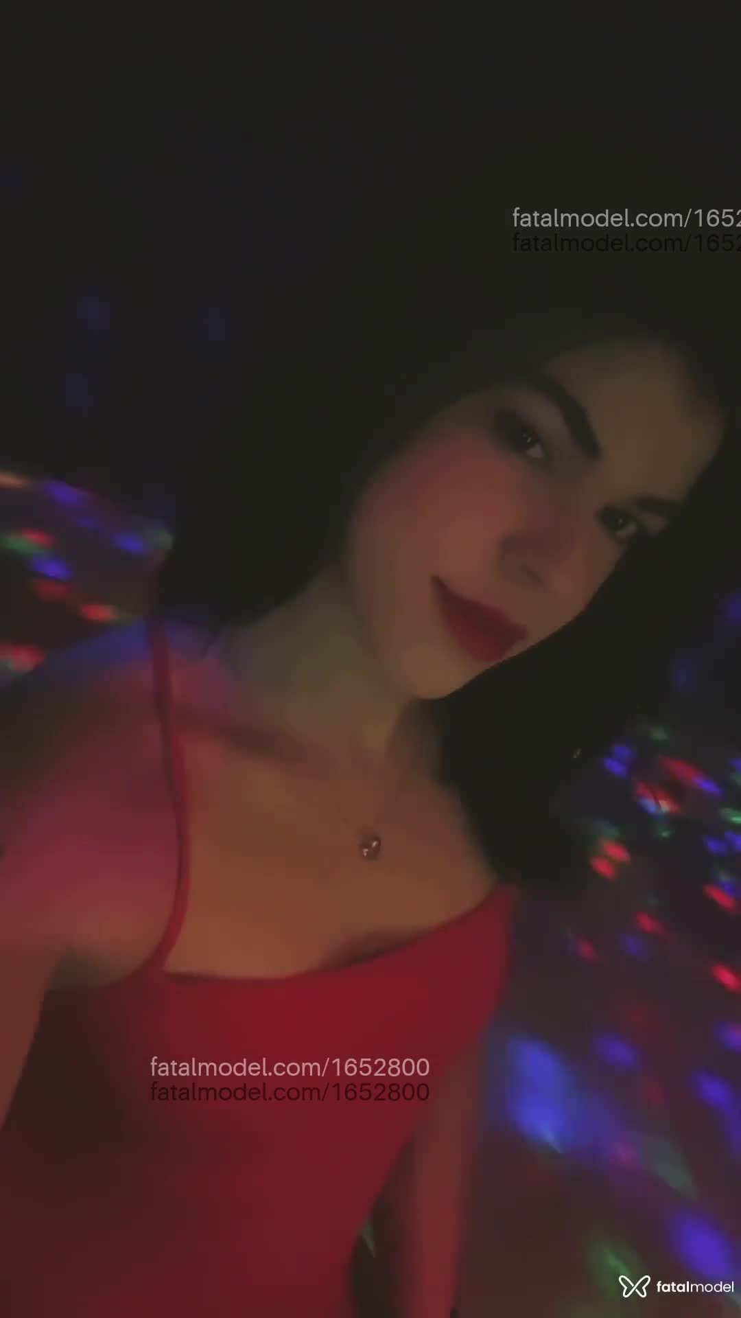 Acompanhante mulher trans morena (o) de olhos pretos em Água Boa - Dhanyella
