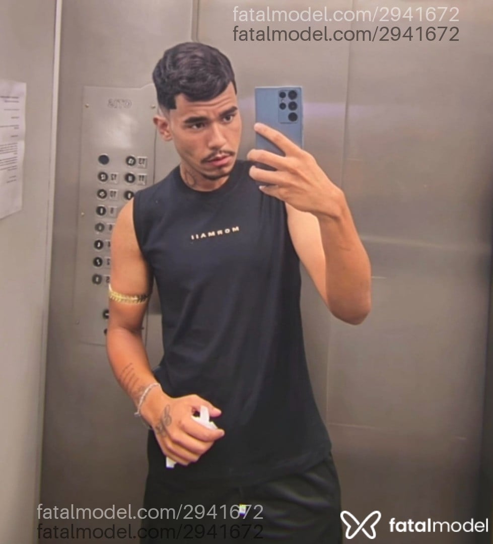 Acompanhante homem morena (o) de olhos castanhos em Belo Horizonte - Caio José
