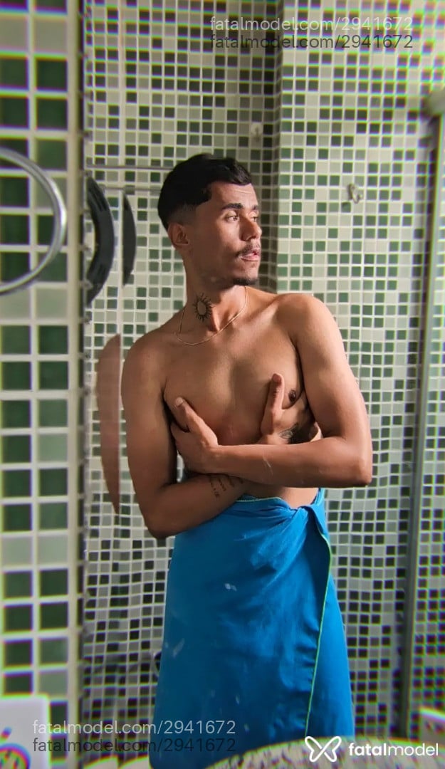 Acompanhante homem morena (o) de olhos castanhos em Belo Horizonte - Caio José
