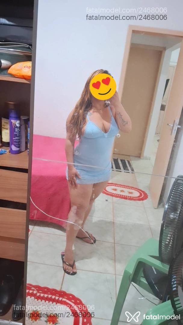 Acompanhante mulher ruiva (o) de olhos verdes - Esmeralda
