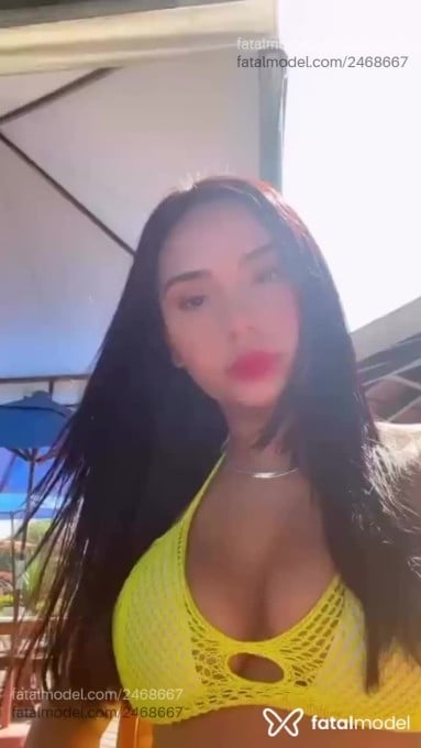 Acompanhante mulher morena (o) de olhos mel em Barbacena Acompanhante mulher morena (o) de olhos mel em Barbacena - Mikaela Ras