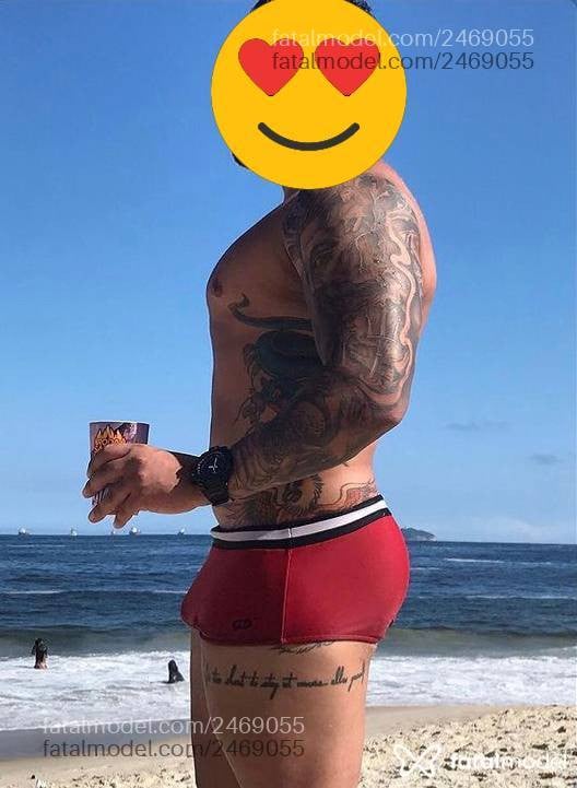 Acompanhante homem morena (o) de olhos mel em São Paulo Acompanhante homem morena (o) de olhos mel em São Paulo - Falcão