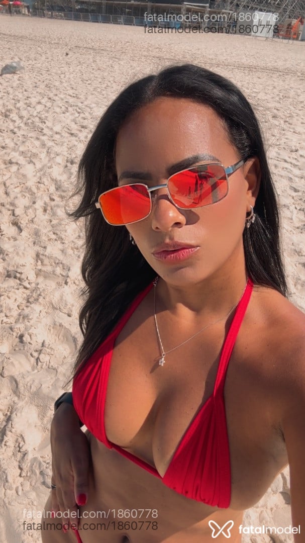 Acompanhante mulher morena (o) de olhos pretos em Rio de Janeiro - Vivy Marques