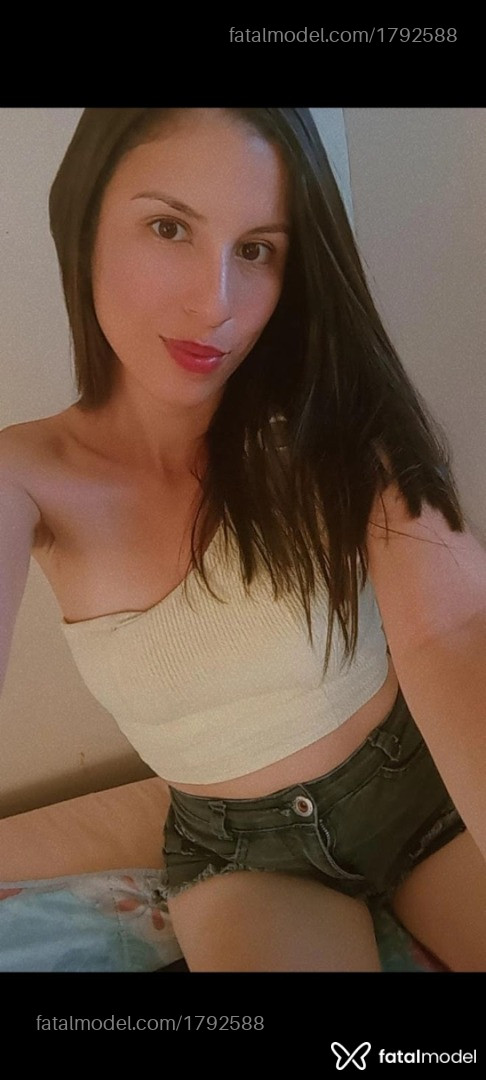 Acompanhante mulher com cabelo castanho de olhos castanhos - Mariana Acompanhante mulher com cabelo castanho de olhos castanhos - Mariana
