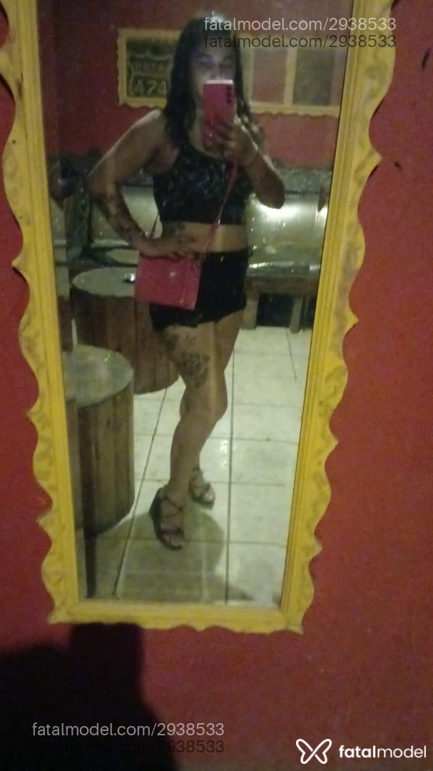 Acompanhante mulher morena (o) de olhos pretos - Luana