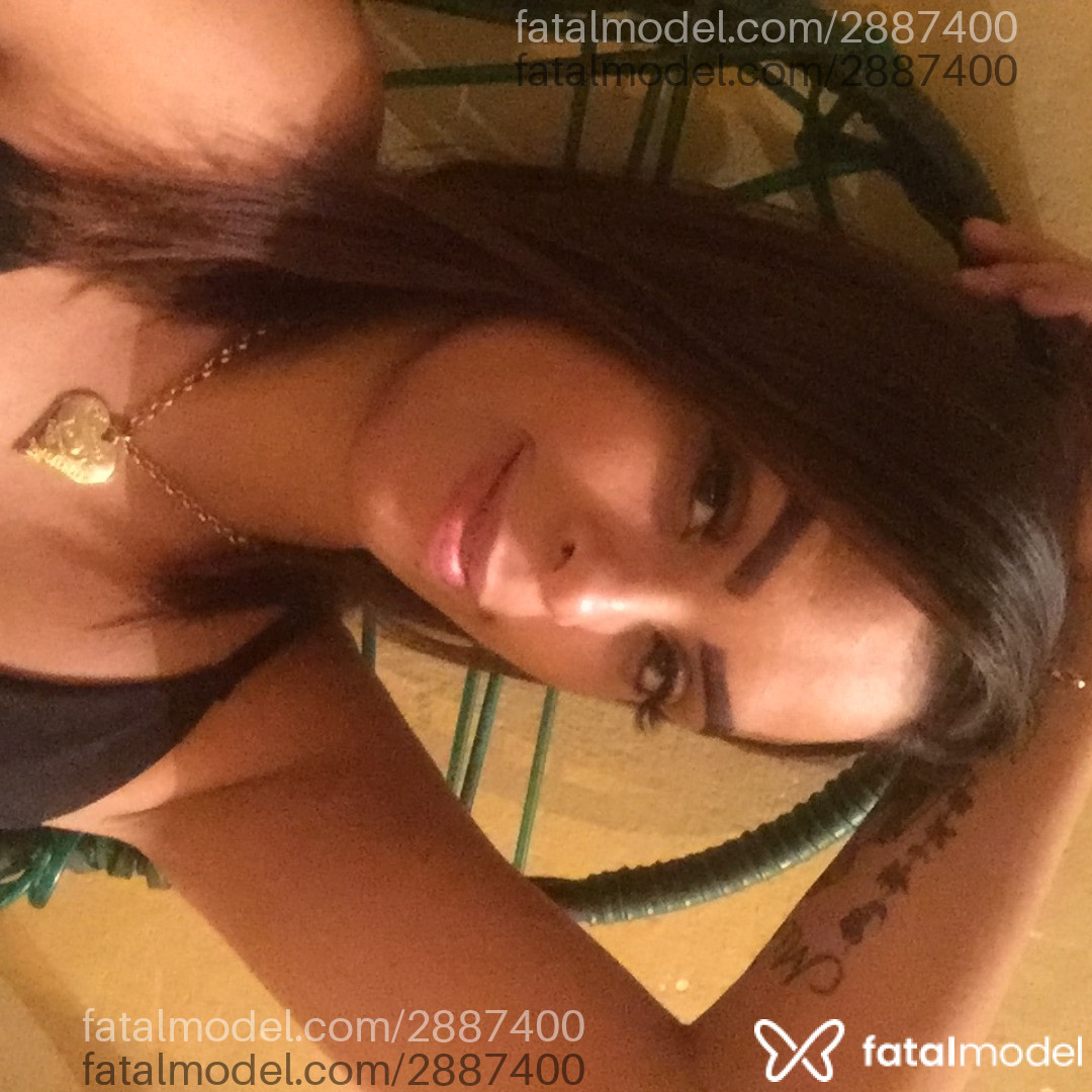 Acompanhante mulher morena (o) de olhos castanhos em Virtual - Alexa