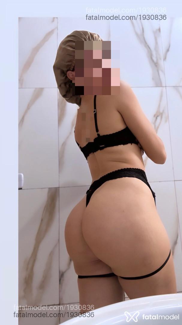 Acompanhante mulher morena (o) de olhos pretos - Brenda Acompanhante mulher morena (o) de olhos pretos - Brenda